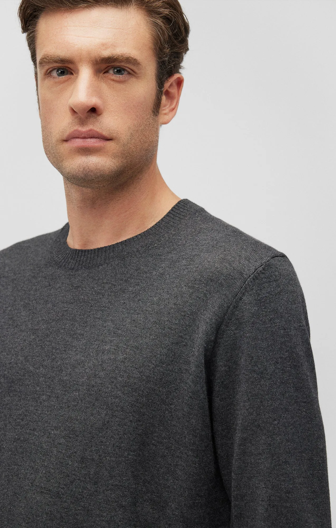 CREW NECK SWEATER IN ANTHRACITE MELANGE