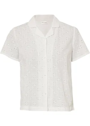 Fashionable blouse with embroidery on Bodyflirt eyelets, white