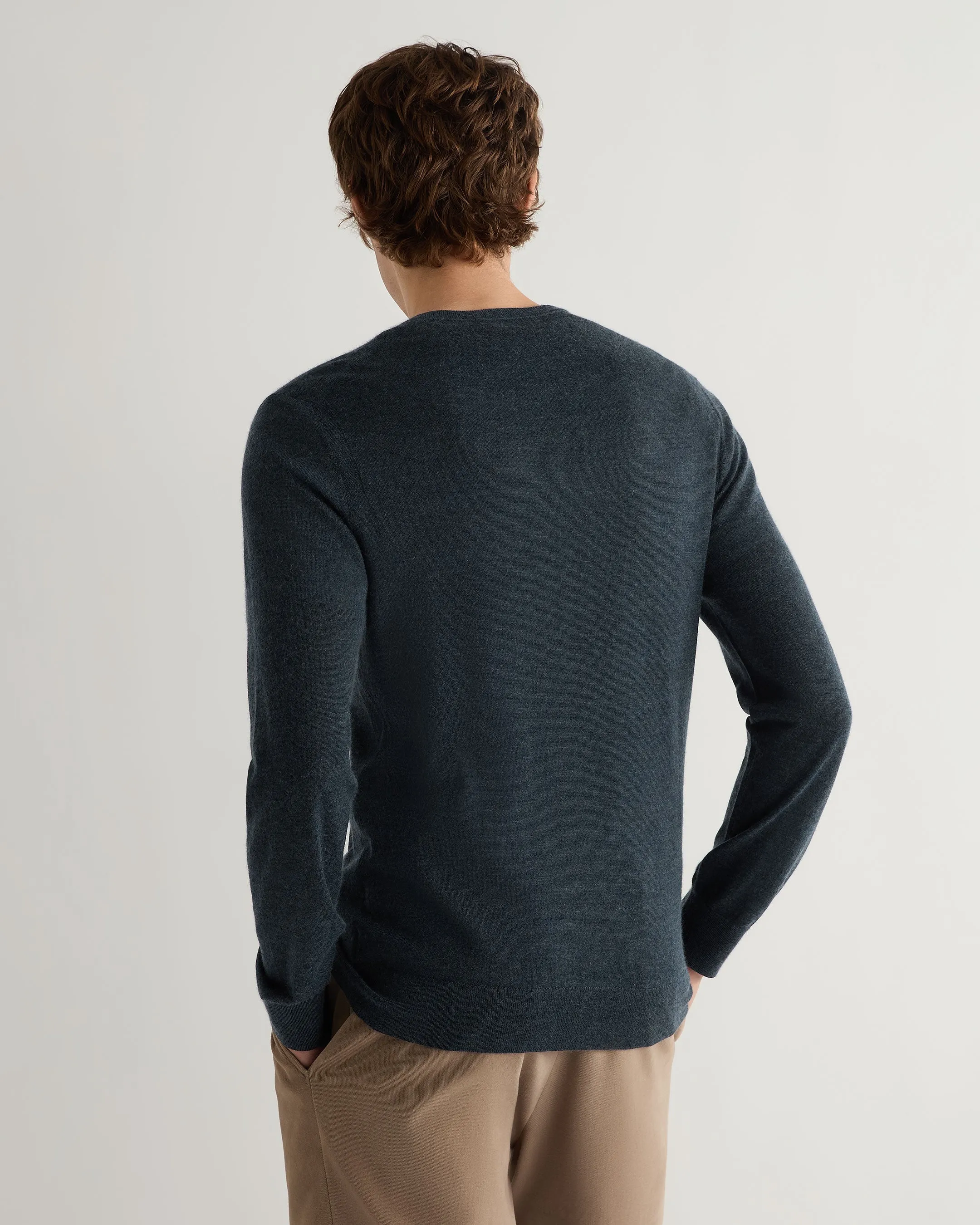 Men's Conduit Fine Gauge Cashmere V Neck Sweater Azurine Blue