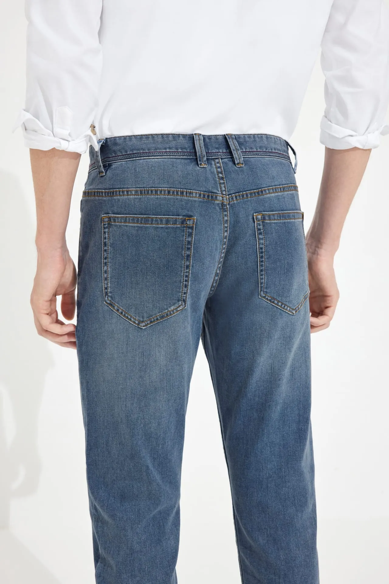 Soft Cotton Rich Stretch Jeans in Slim Tapered Fit